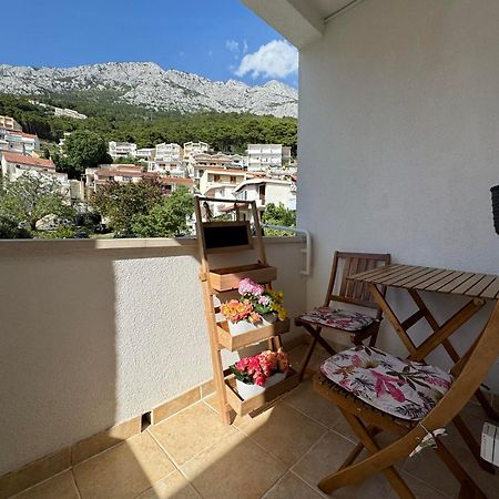 Apartman Vera Brela Eksteriør billede