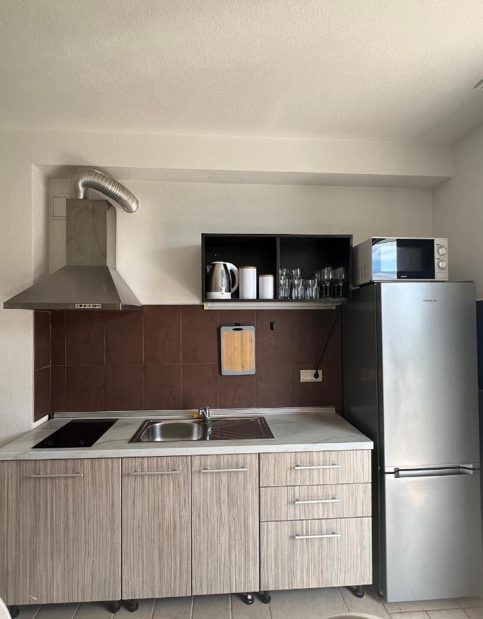 Apartman Vera Brela Eksteriør billede